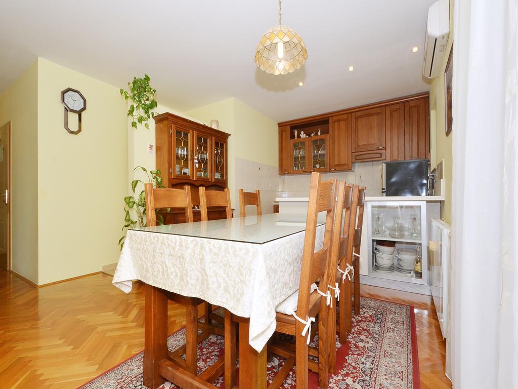 Apartment Vukadin Trogir Kültér fotó